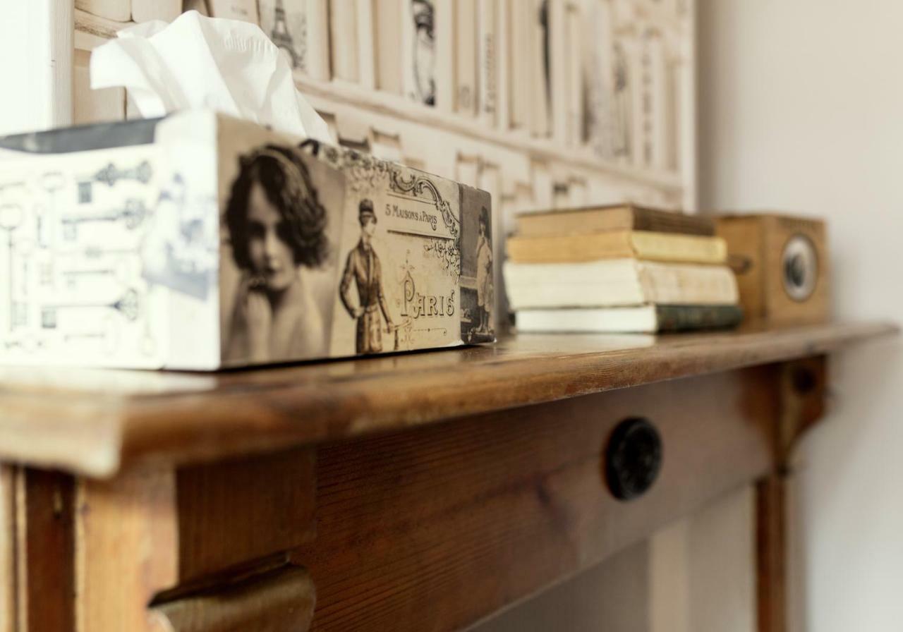 Aux Petits Bonheurs Hotell La Gorgue Eksteriør bilde
